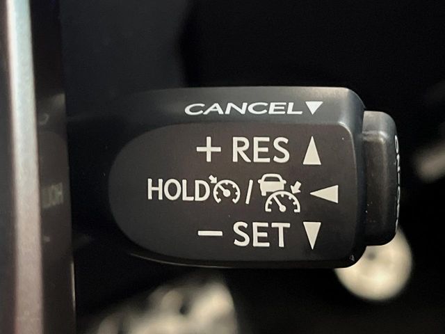 TOYOTA HILUX 4WD 2023