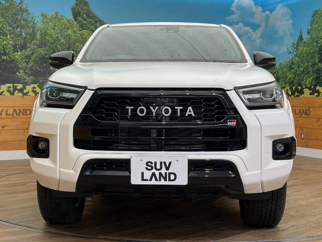TOYOTA HILUX 4WD 2023