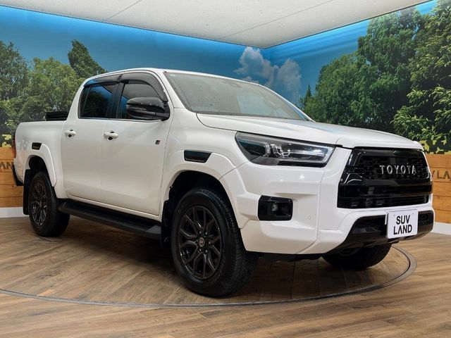 TOYOTA HILUX 4WD 2023