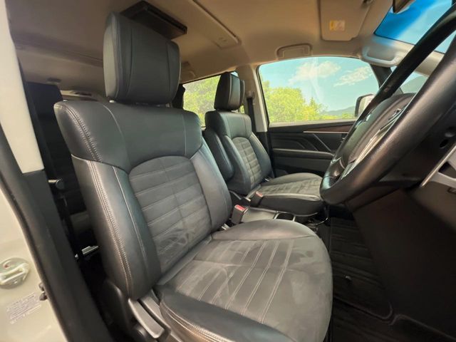 MITSUBISHI DELICA D:5 4WD 2020