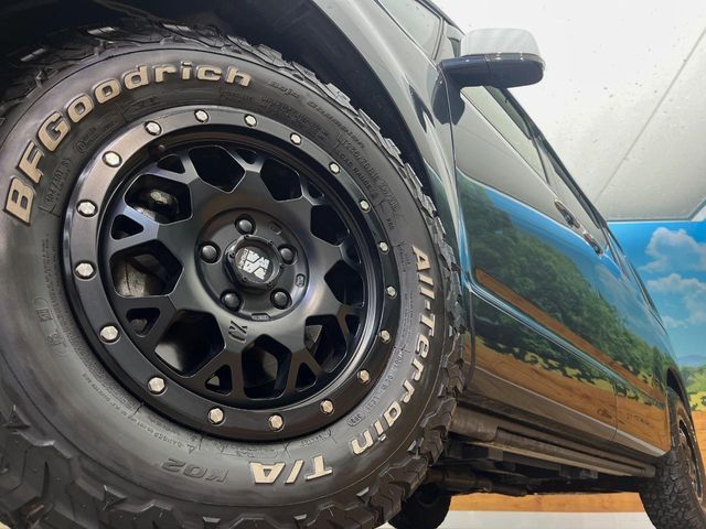 MITSUBISHI DELICA D:5 4WD 2022