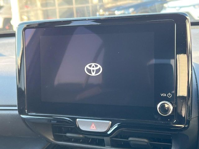 TOYOTA YARIS CROSS HYBRID 2025