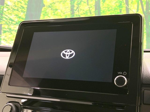 TOYOTA SIENTA HYBRID 2024