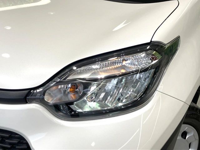 TOYOTA SIENTA HYBRID 2024
