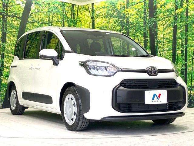 TOYOTA SIENTA HYBRID 2024