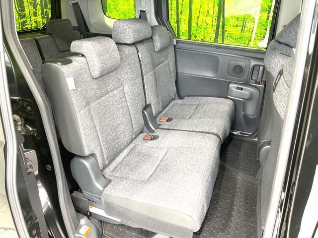 TOYOTA SIENTA HYBRID 2023