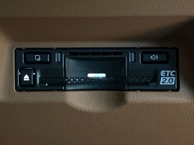 TOYOTA VELLFIRE  HYBRID 2025