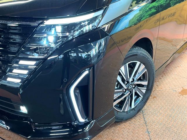 NISSAN SERENA  WG 2024