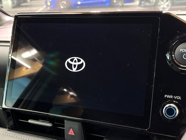 TOYOTA NOAH HYBRID 2025