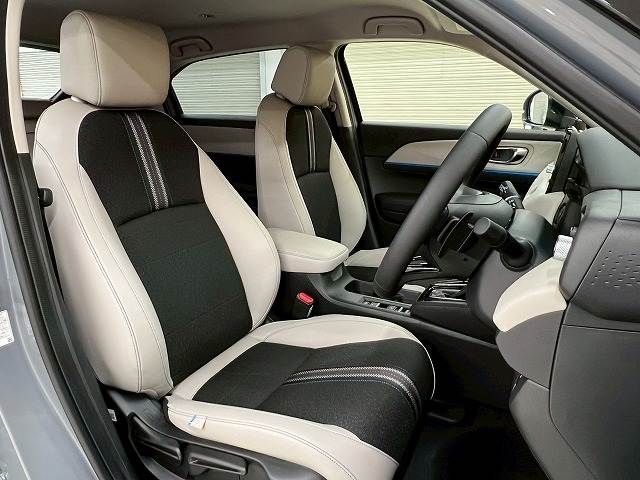 HONDA VEZEL e:HEV 2025