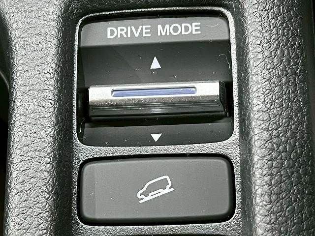 HONDA VEZEL e:HEV 2025