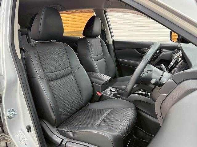 NISSAN X-TRAIL 4WD 2018