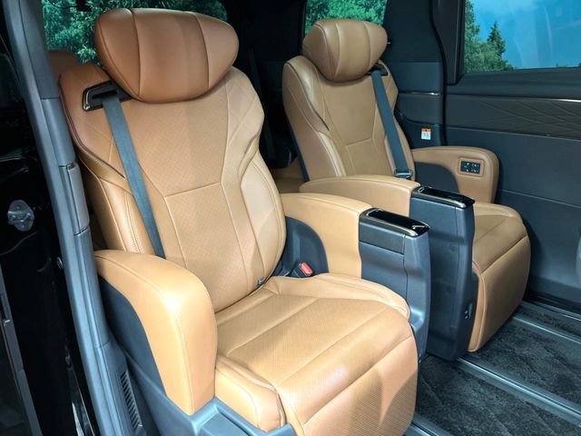 TOYOTA VELLFIRE  HYBRID 4WD 2024