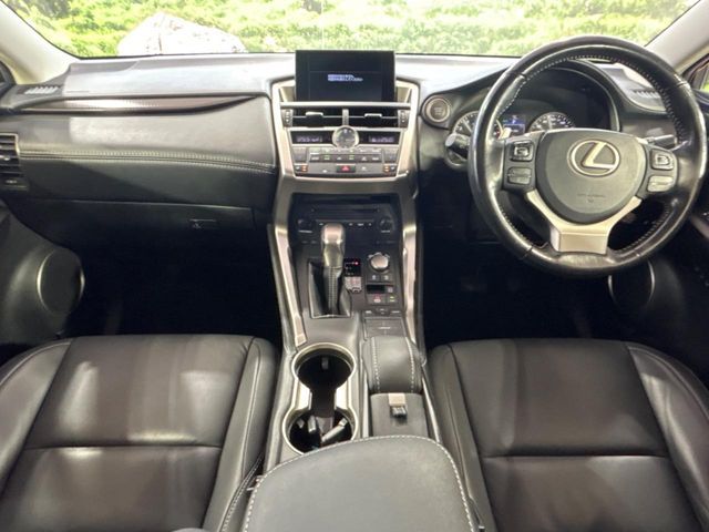 TOYOTA LEXUS NX200t 2015