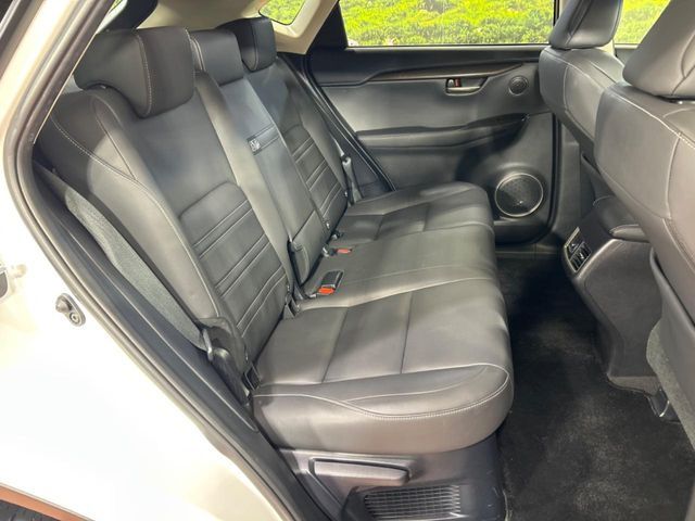 TOYOTA LEXUS NX200t 2015