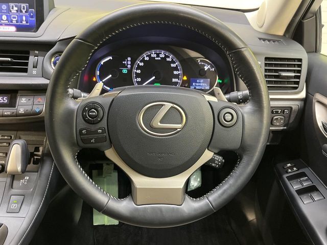 TOYOTA LEXUS CT200h 2017