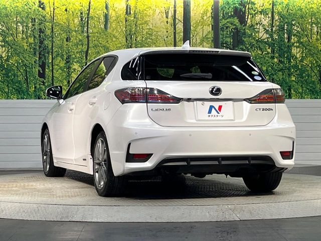 TOYOTA LEXUS CT200h 2017