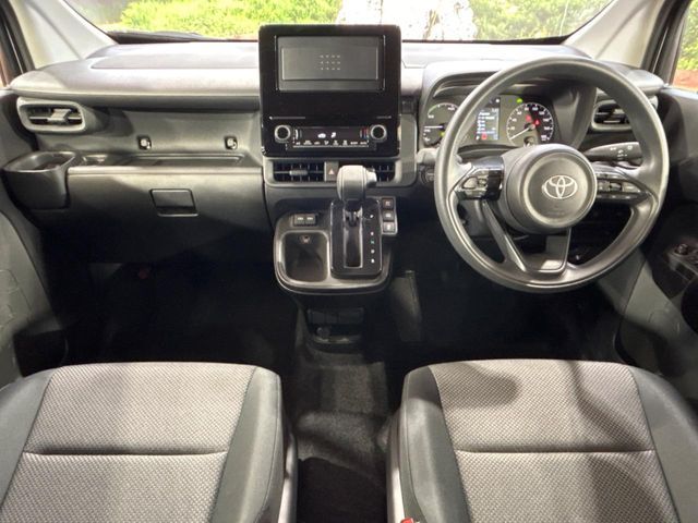 TOYOTA SIENTA HYBRID 2025