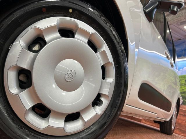 TOYOTA SIENTA HYBRID 2025