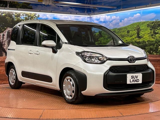 TOYOTA SIENTA HYBRID 2025
