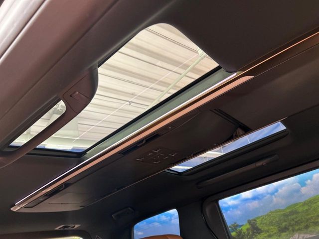 TOYOTA VELLFIRE  HYBRID 2024