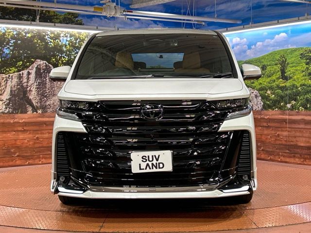 TOYOTA VELLFIRE  HYBRID 2024