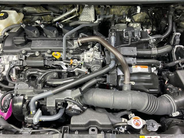 TOYOTA SIENTA HYBRID 2025