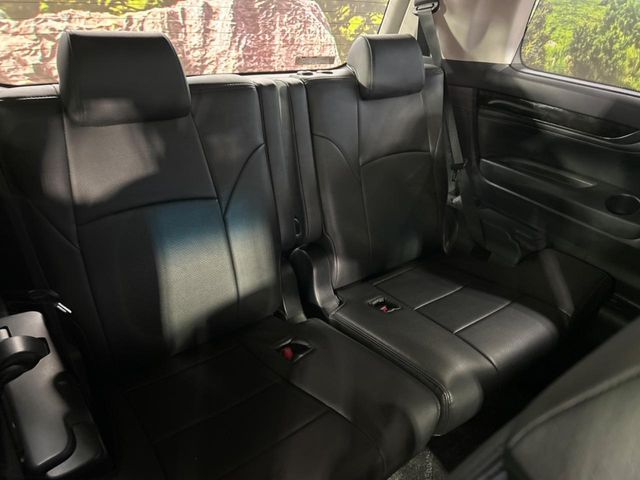 TOYOTA VELLFIRE 2017