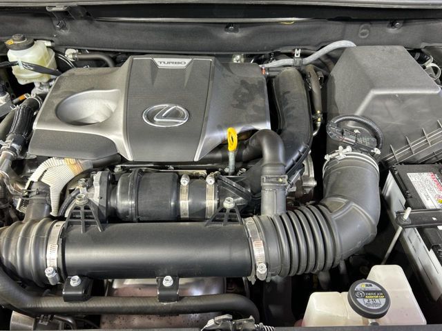 TOYOTA LEXUS NX200t 2015