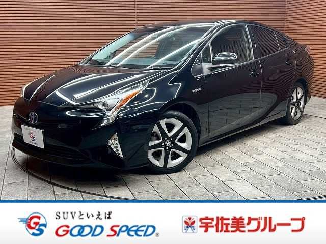 TOYOTA PRIUS 2017