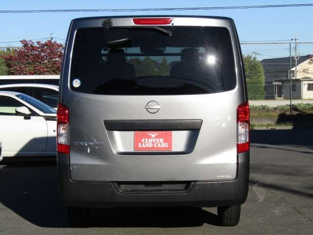 NISSAN NV350 CARAVAN 1.2t 2021