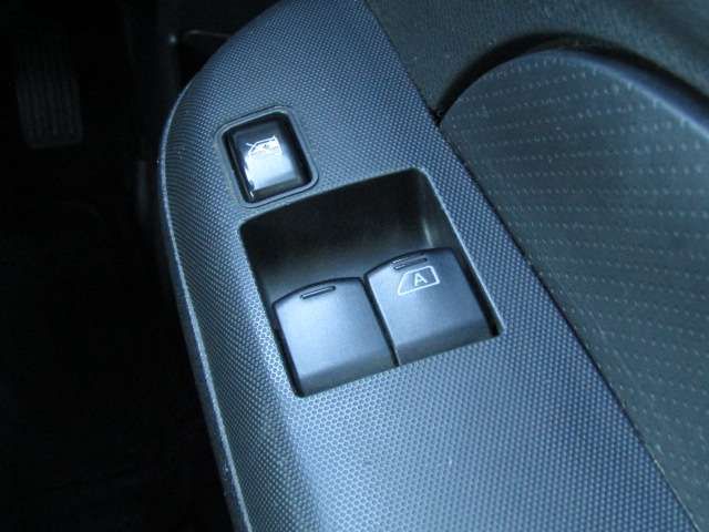 NISSAN NV350 CARAVAN 1.2t 2021