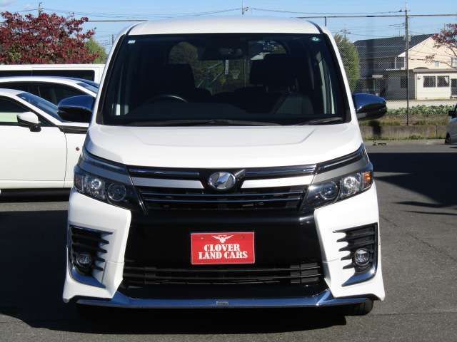 TOYOTA VOXY 2016