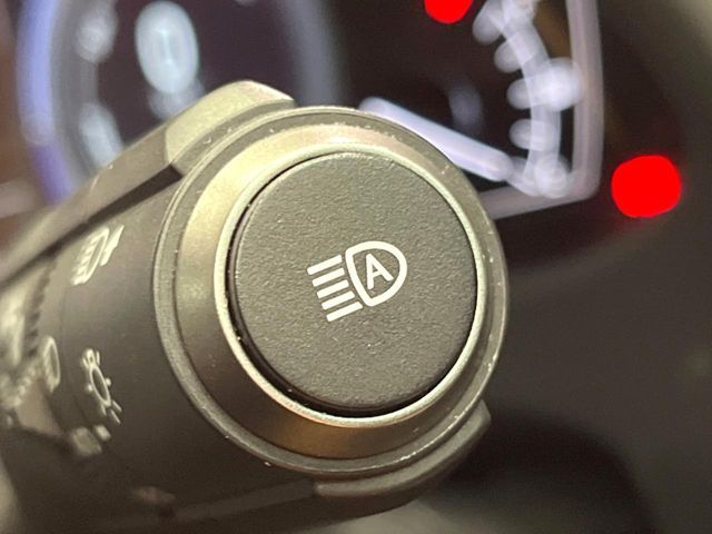 TOYOTA LEXUS UX250h 2022