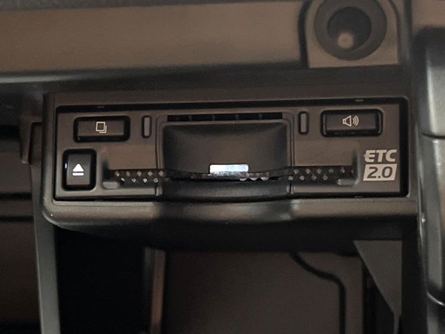 TOYOTA LEXUS UX250h 2022