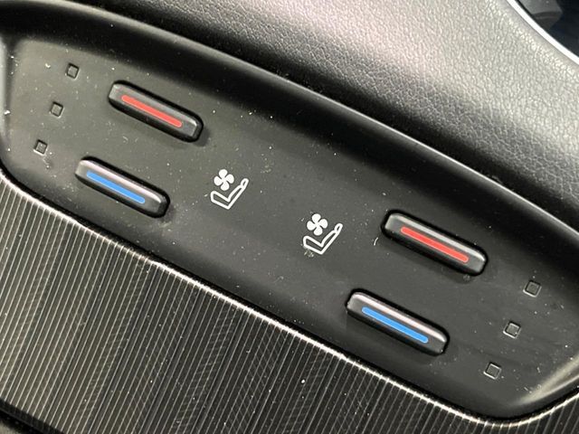 TOYOTA HARRIER HYBRID 2021