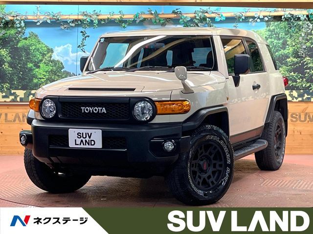 TOYOTA FJ CRUISER 4WD 2017