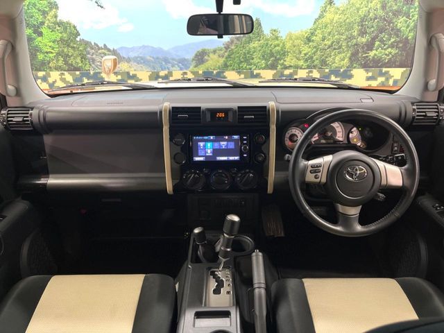 TOYOTA FJ CRUISER 4WD 2017