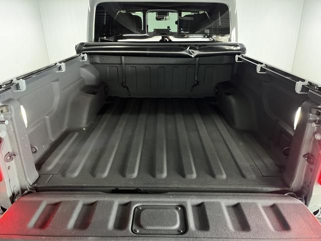 JEEP JEEP GLADIATOR 2024