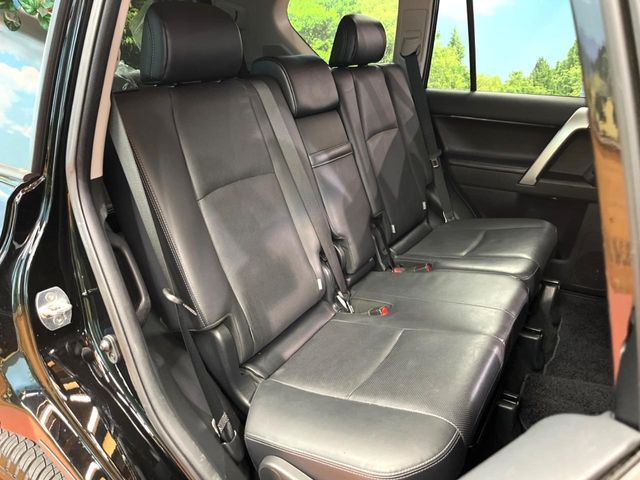 TOYOTA LANDCRUISER PRADO 2023