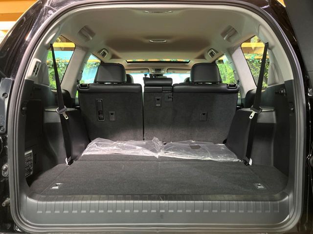 TOYOTA LANDCRUISER PRADO 2023