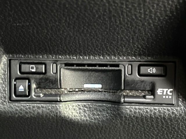 TOYOTA YARIS CROSS 2025