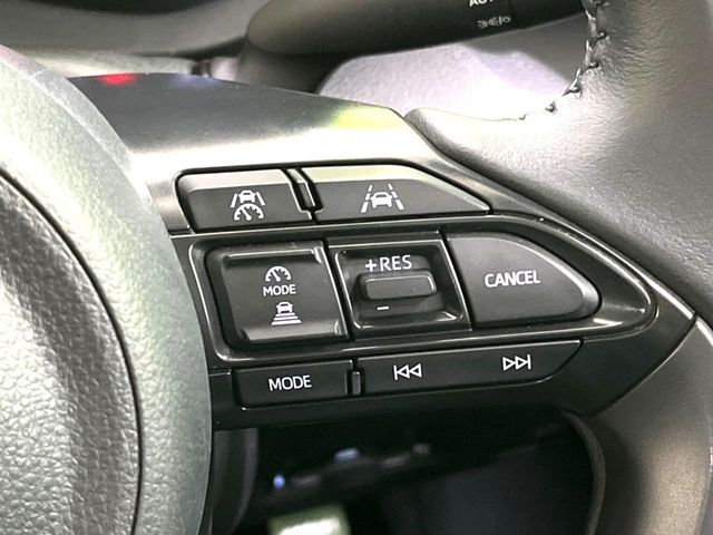 TOYOTA YARIS CROSS 2025