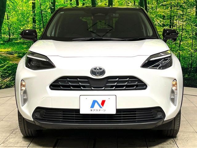 TOYOTA YARIS CROSS 2025