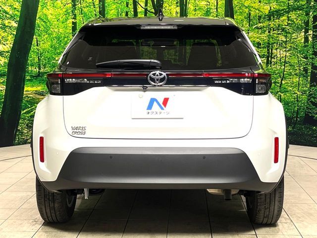 TOYOTA YARIS CROSS 2025