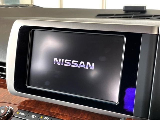 NISSAN ELGRAND  4WD 2009