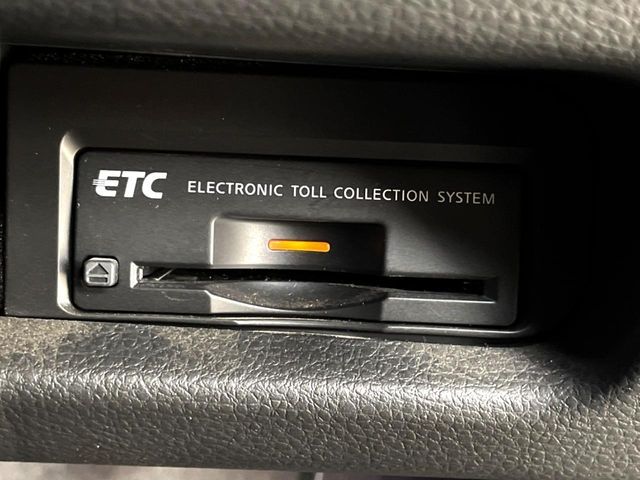 NISSAN ELGRAND  4WD 2009