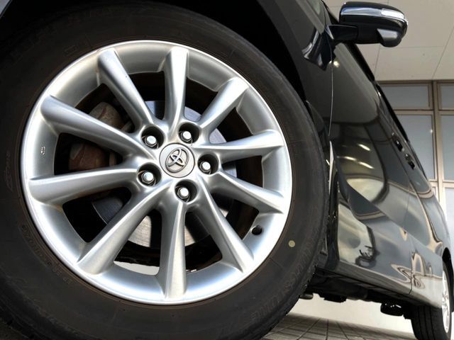 TOYOTA ESTIMA  4WD 2011