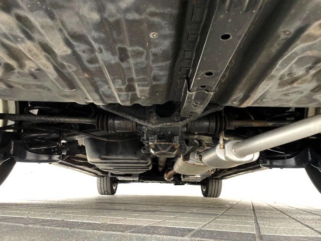 TOYOTA ESTIMA  4WD 2011