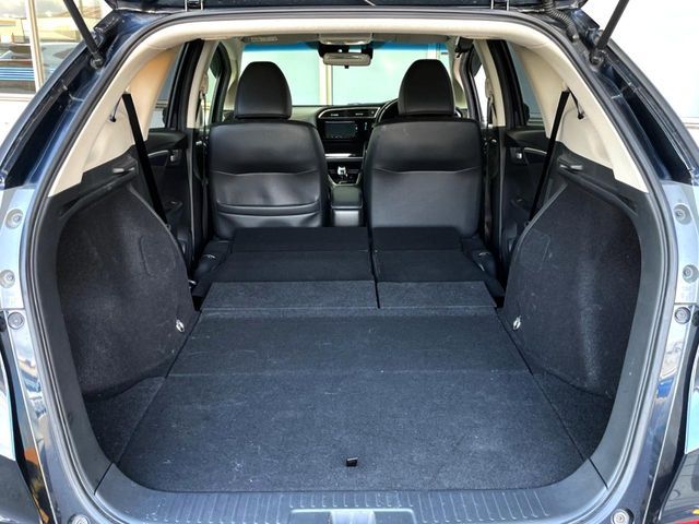 HONDA SHUTTLE HYBRID 2018